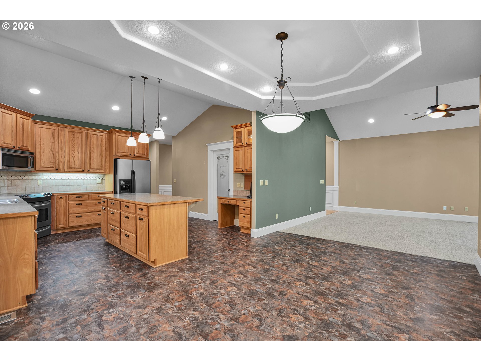 15308 Northeast Bonanza Road Brush Prairie, WA 98606 - Photo 10 of 45 Kitchen/Dining Room