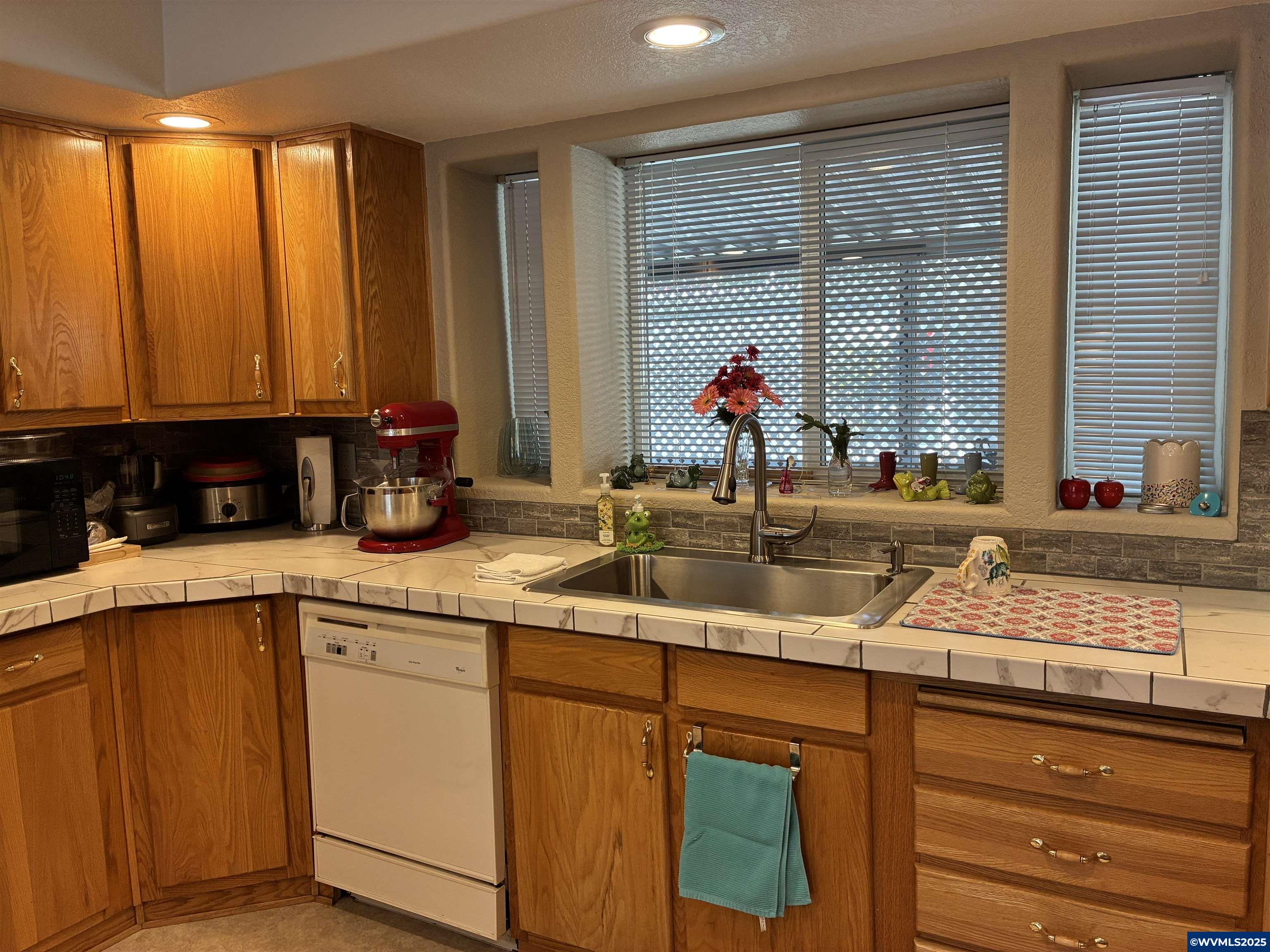 3100 Turner Road Southeast, Unit 308 Salem, OR 97302 - Photo 11 of 30 Gallery Image 11