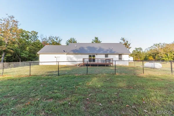 $514,900 | 13940 Industry Road, Lebanon, MO 65536