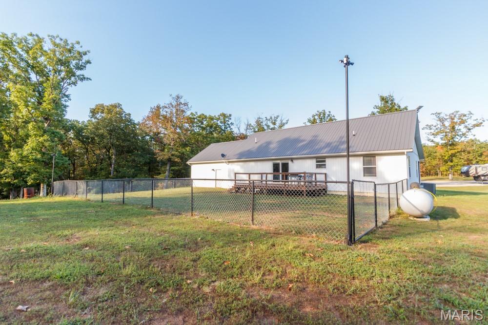 13940 Industry Road Lebanon, MO 65536 - Photo 42 of 76