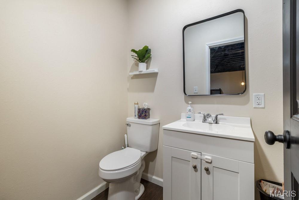 13940 Industry Road Lebanon, MO 65536 - Photo 57 of 76