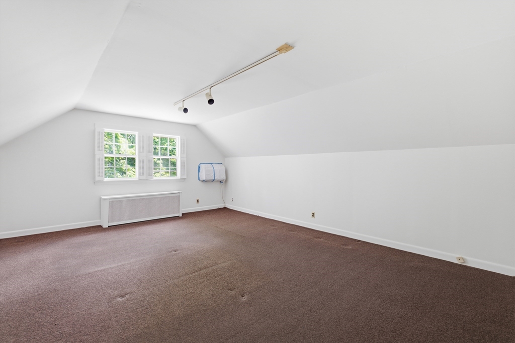 349 Lincoln Road Walpole, MA 02081 - Photo 15 of 23