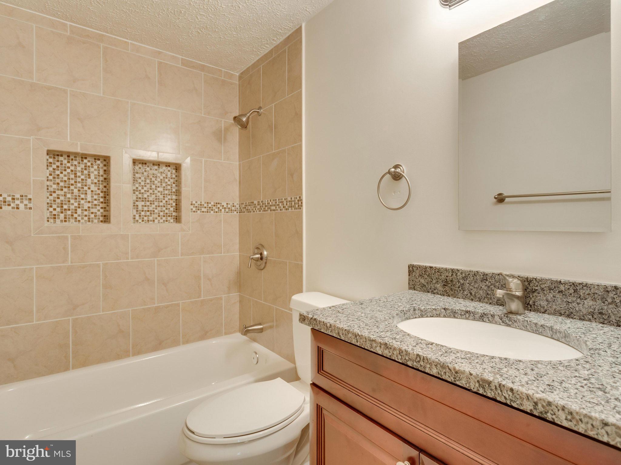 5800 Heming Avenue Springfield, VA 22151 - Photo 16 of 29 Bath