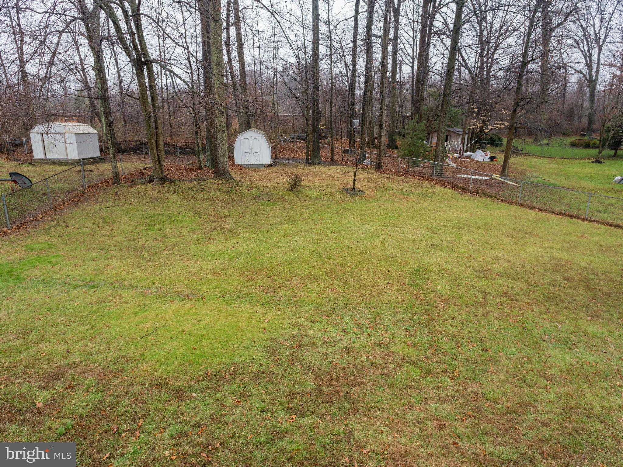 5800 Heming Avenue Springfield, VA 22151 - Photo 26 of 29 Exterior (Rear)