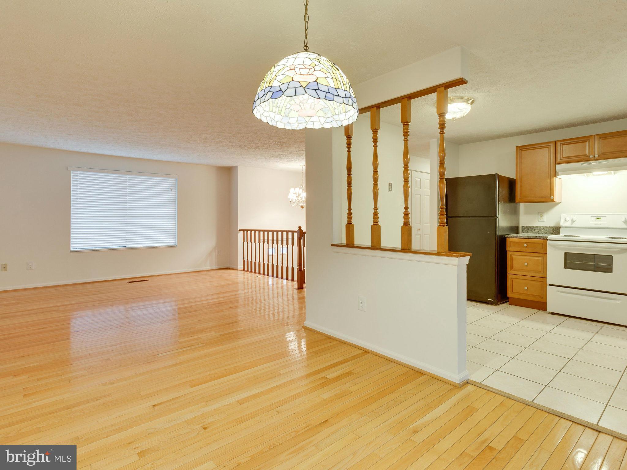 5800 Heming Avenue Springfield, VA 22151 - Photo 8 of 29 Dining Room