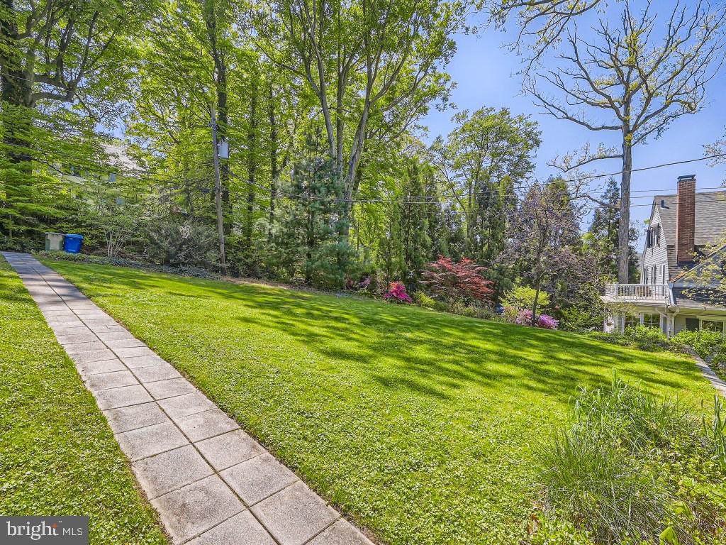 113 Beechdale Road Baltimore, MD 21210 - Photo 25 of 26 Gallery Image 25