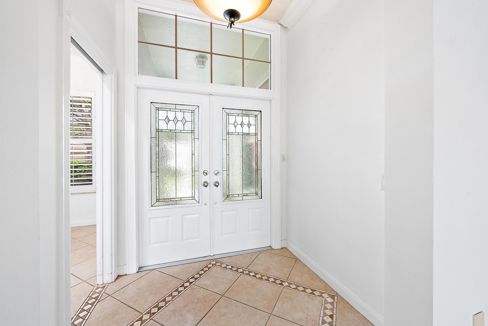 115 South Hampton Drive Jupiter, FL 33458 - Photo 10 of 27 Entry