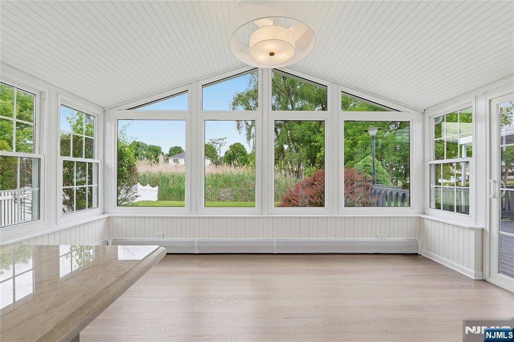508 Tether Lane Paramus, NJ 07652 - Photo 8 of 47