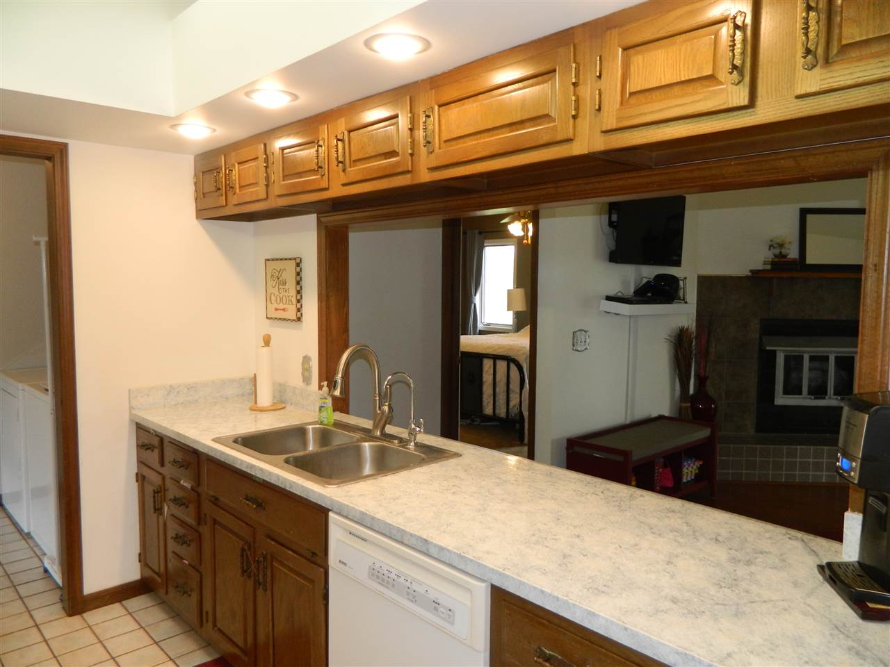 1235 South Zimmer Road Warsaw, IN 46580 - Photo 13 of 25 Gallery Image 13