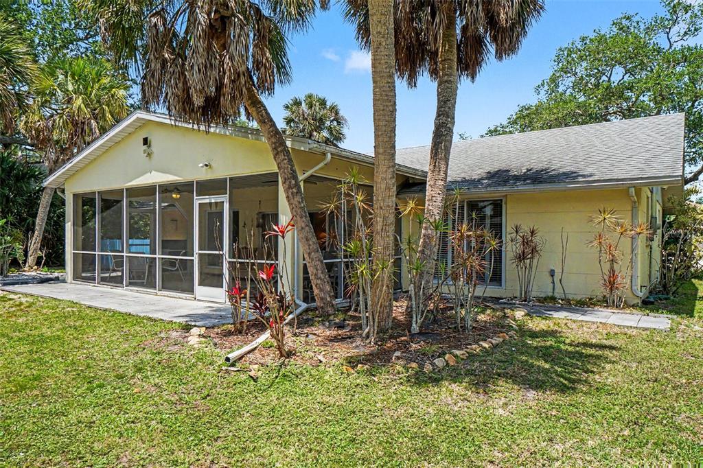 413 Pameto Road Nokomis, FL 34275 - Photo 33 of 49