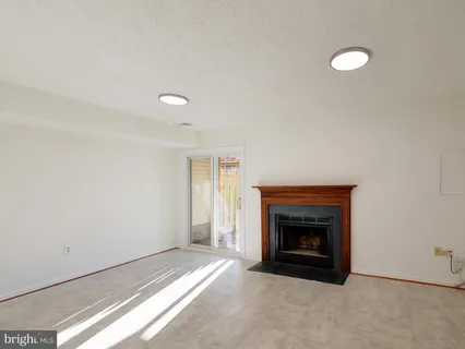 a view of empty room