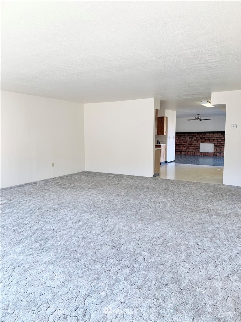 205 Kendall Street Riverside, WA 98849 - Photo 26 of 34