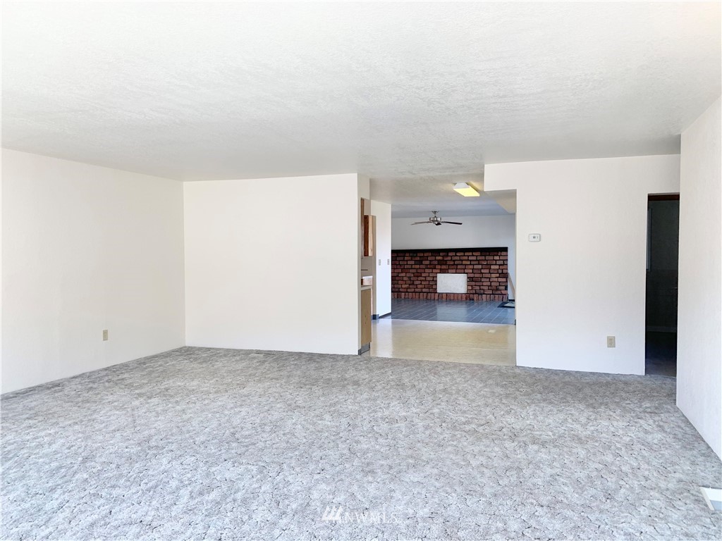 205 Kendall Street Riverside, WA 98849 - Photo 27 of 34