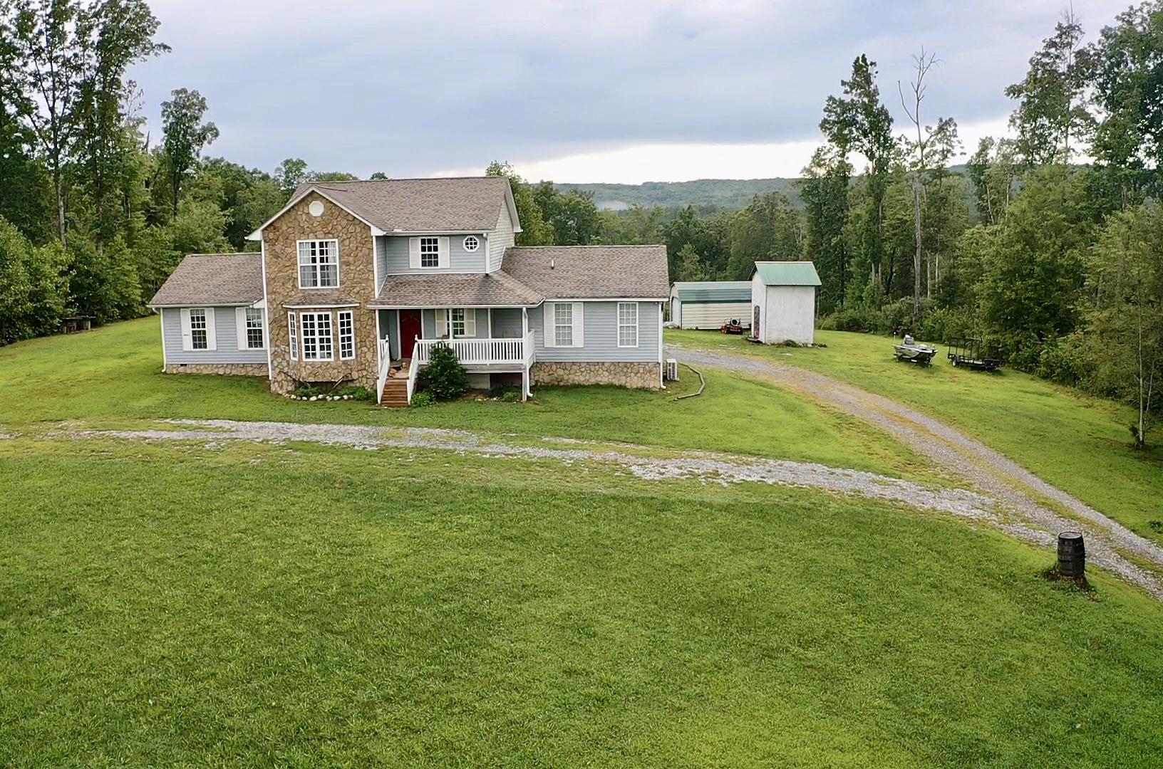 395 Echo Point Road, Unit 3 Dunlap, TN 37327 - Photo 3 of 45 fullsizeoutput_1cea