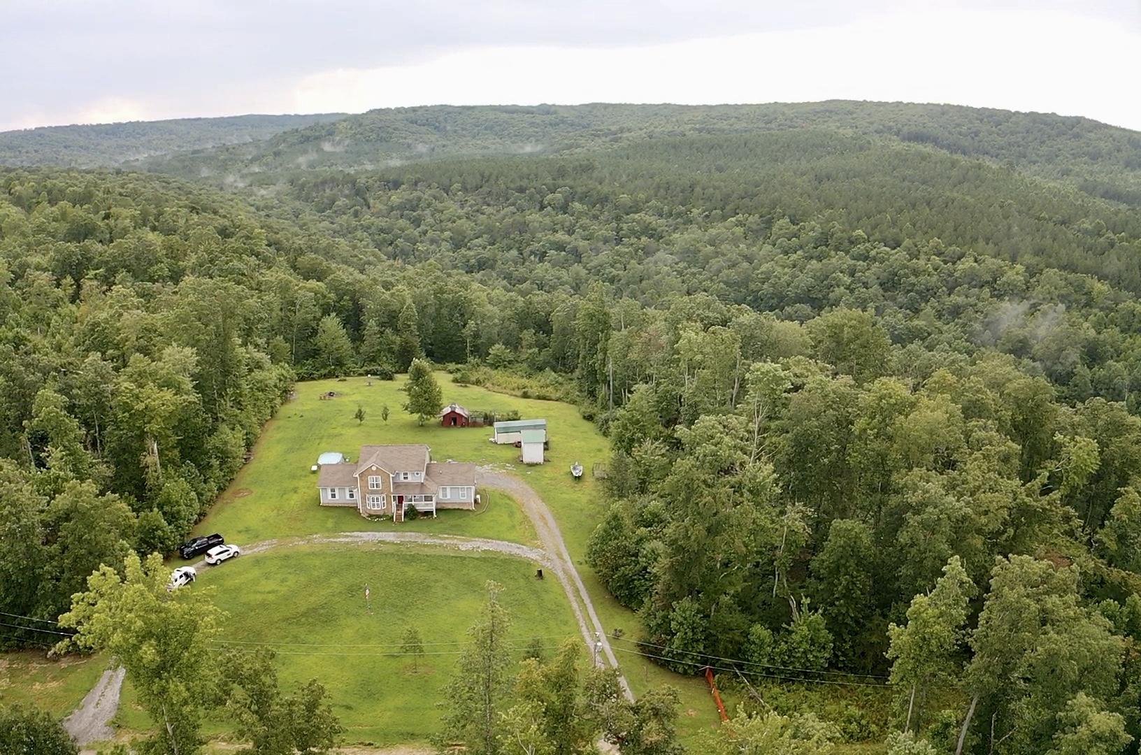 395 Echo Point Road, Unit 3 Dunlap, TN 37327 - Photo 6 of 45 fullsizeoutput_1cf4
