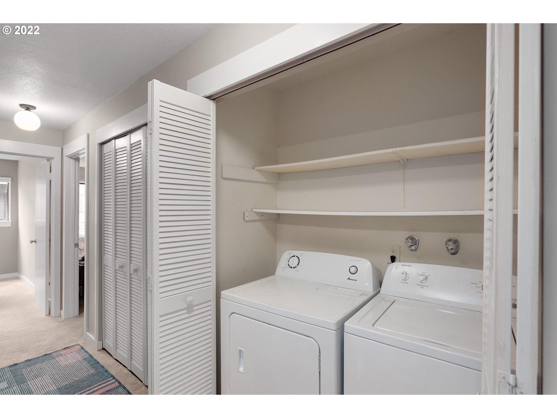 6745 Southwest Scholls Ferry Road, Unit 5 Beaverton, OR 97008 - Photo 12 of 25 Gallery Image 12