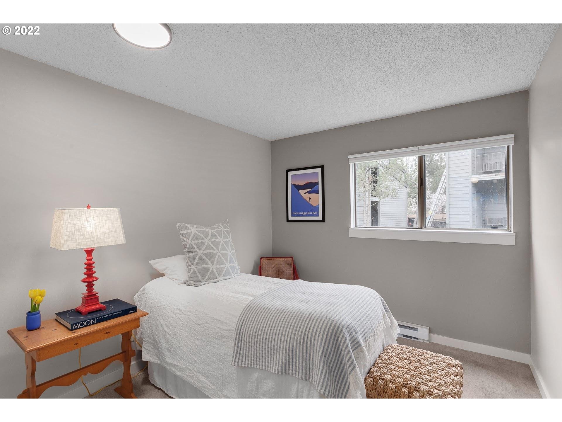 6745 Southwest Scholls Ferry Road, Unit 5 Beaverton, OR 97008 - Photo 15 of 25 Gallery Image 15