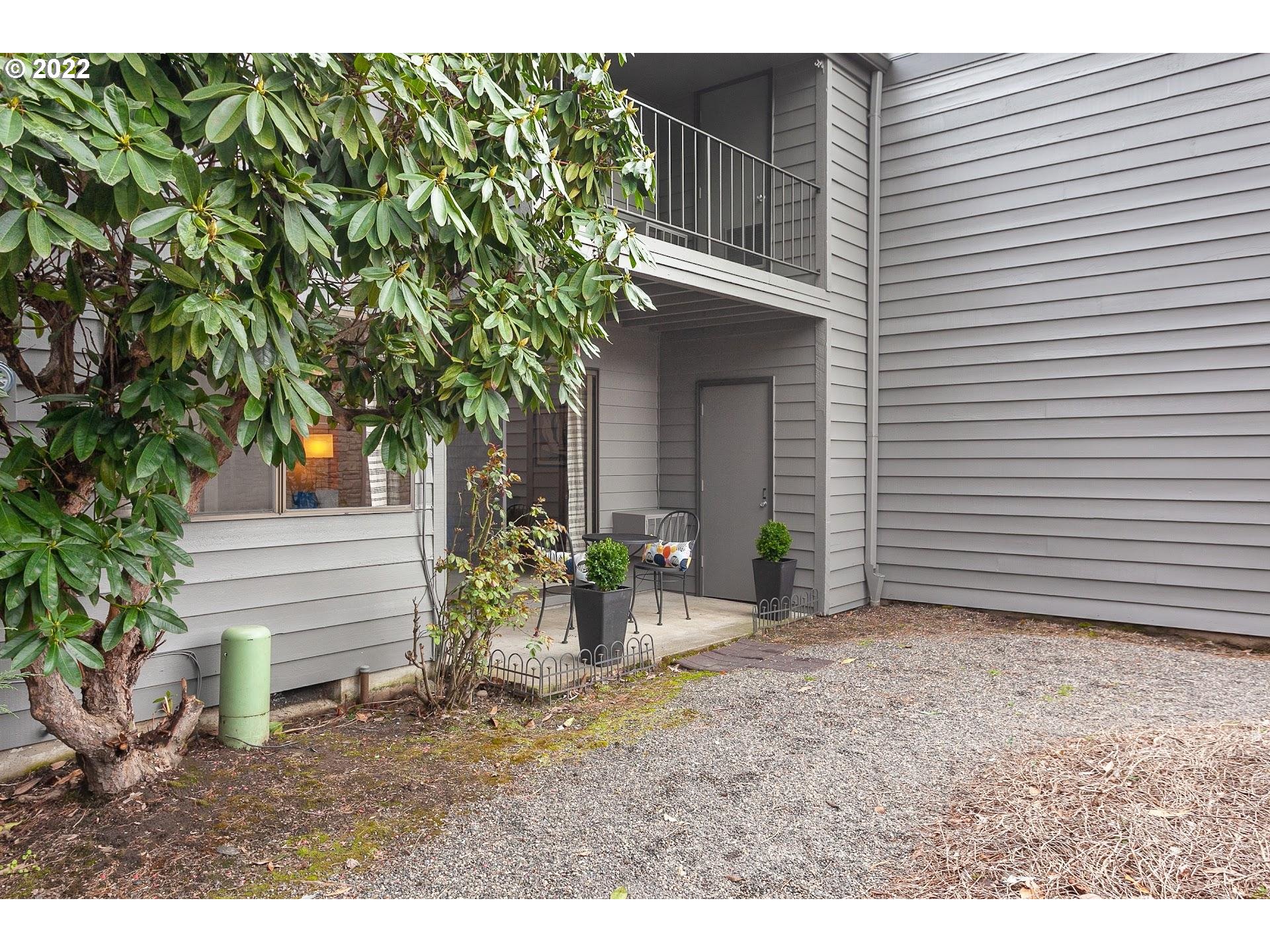 6745 Southwest Scholls Ferry Road, Unit 5 Beaverton, OR 97008 - Photo 21 of 25 Gallery Image 21
