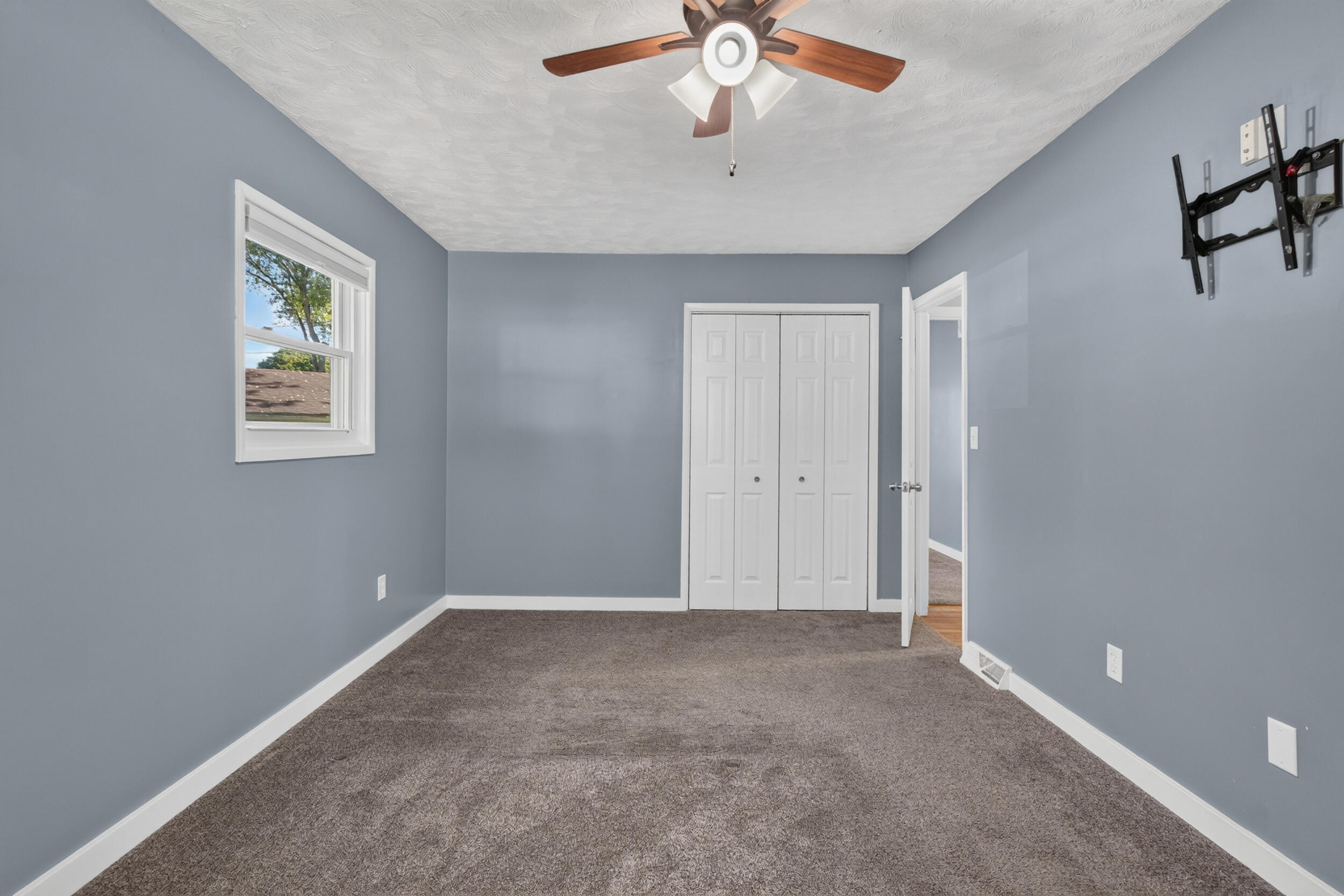 1525 Devonshire Road Jackson, MI 49203 - Photo 21 of 50 27_1525 devonshire rd jackson - 00029