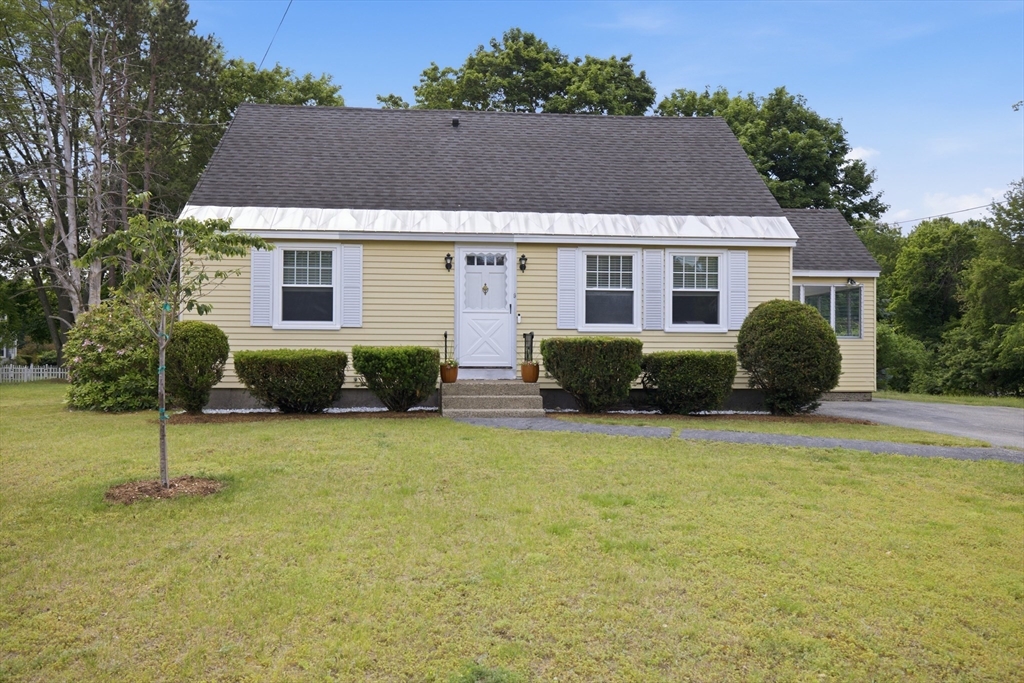 9 Claude Road Chelmsford, MA 01824 - Photo 1 of 42