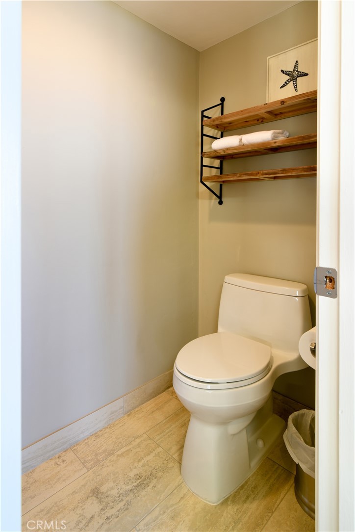 2640 Maple Morro Bay, CA 93442 - Photo 20 of 29 a bathroom with a toilet and a sink