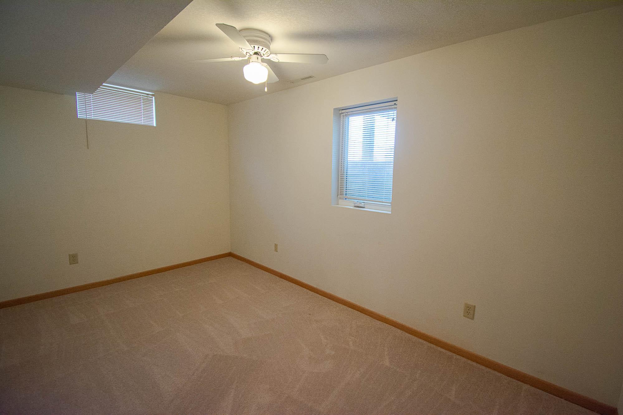 4906 18 1/2 Avenue Northwest Rochester, MN 55901 - Photo 20 of 33