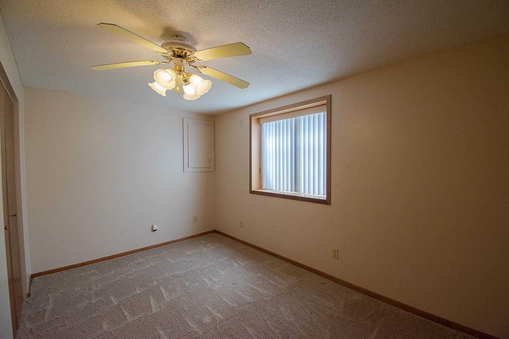 4906 18 1/2 Avenue Northwest Rochester, MN 55901 - Photo 21 of 33