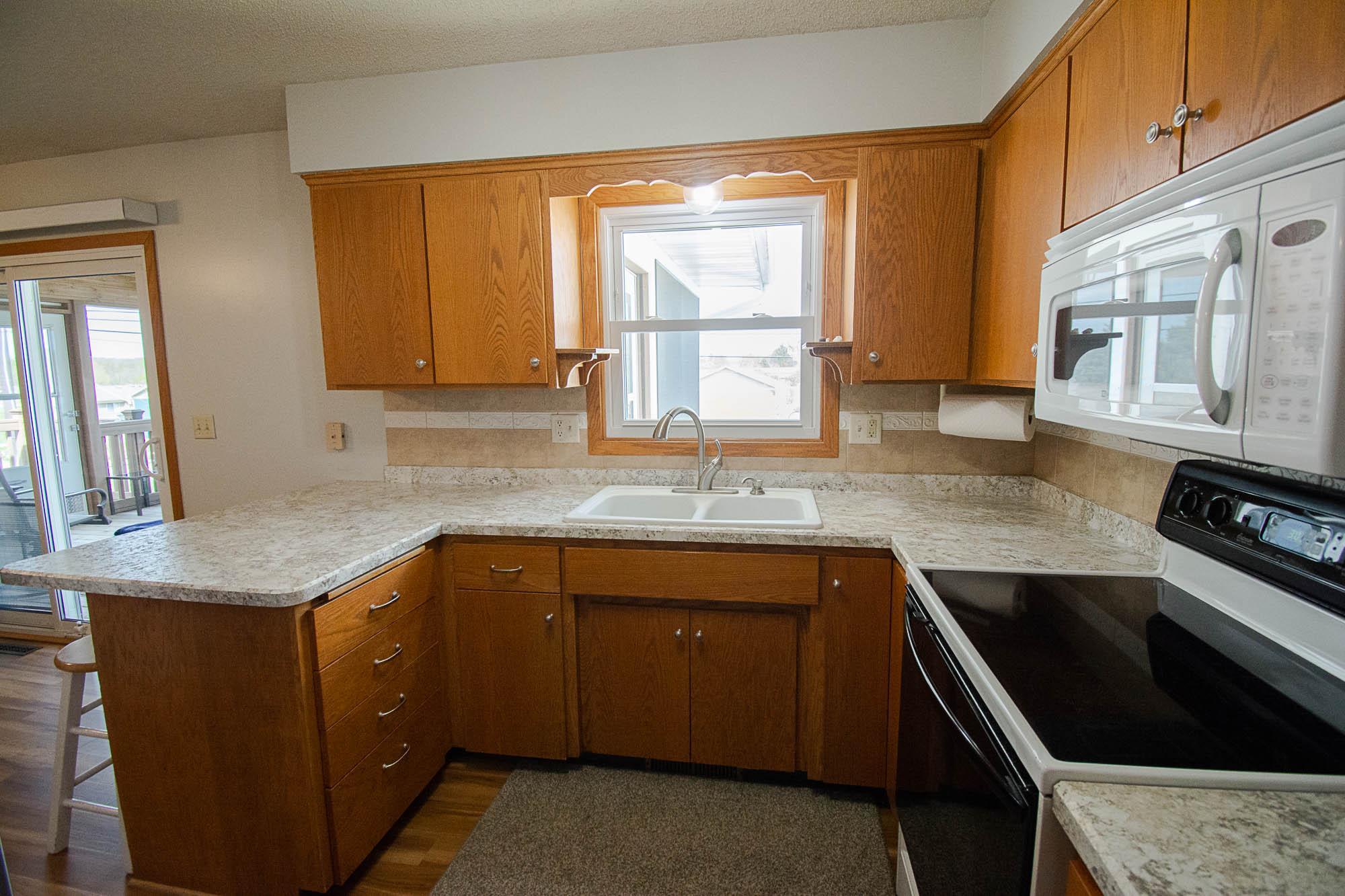 4906 18 1/2 Avenue Northwest Rochester, MN 55901 - Photo 9 of 33