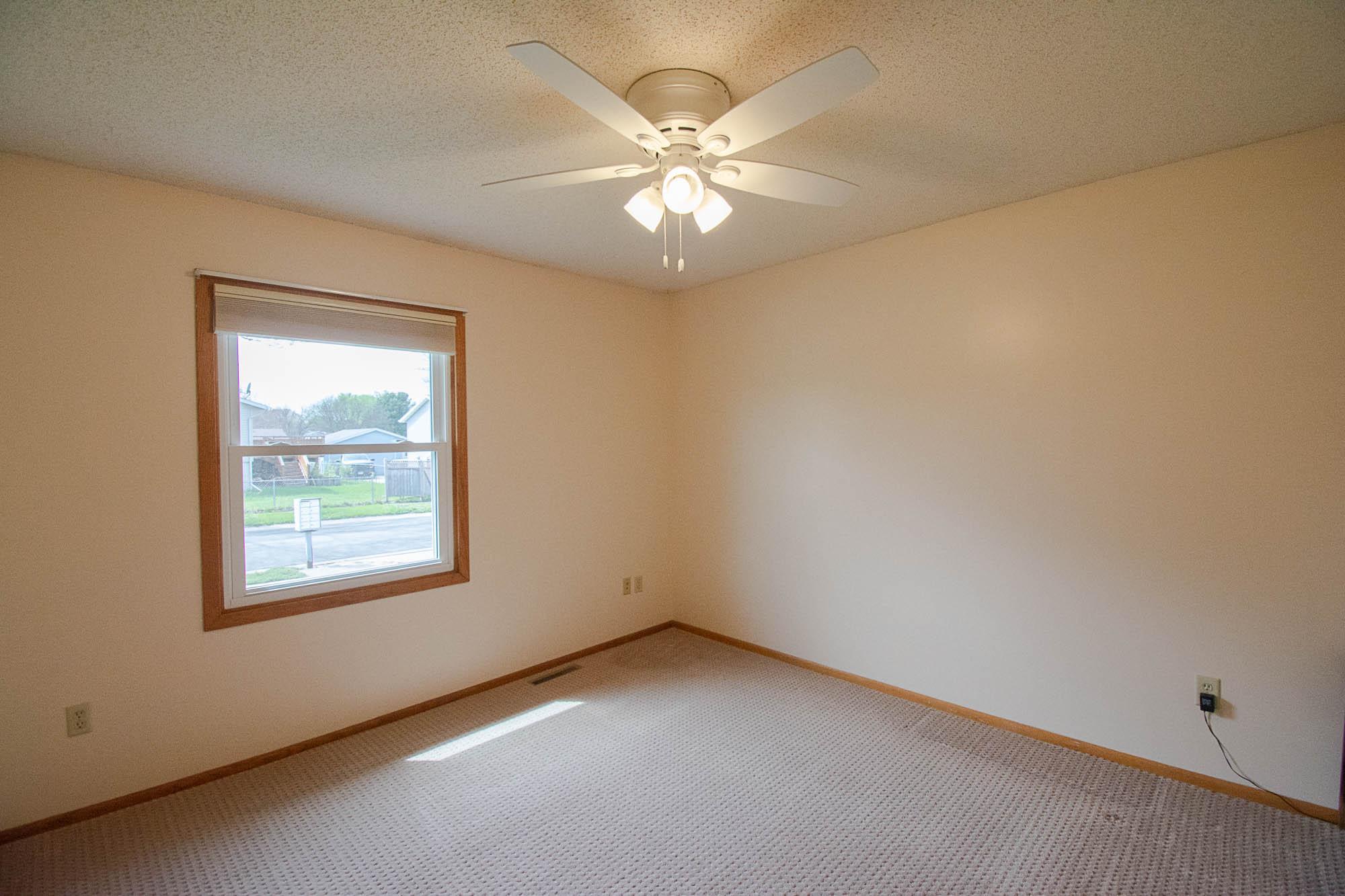 4906 18 1/2 Avenue Northwest Rochester, MN 55901 - Photo 10 of 33