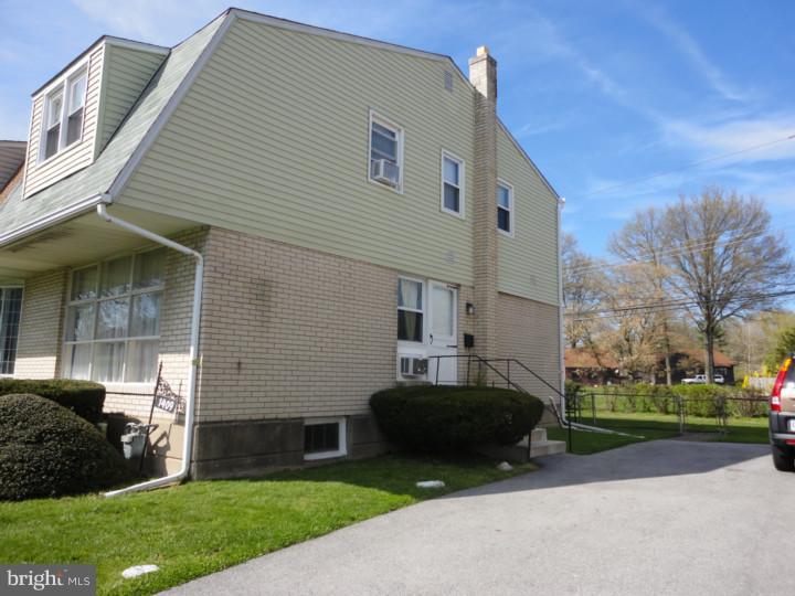 1409 Parklane Road Swarthmore, PA 19081 - Photo 2 of 15 Exterior Side