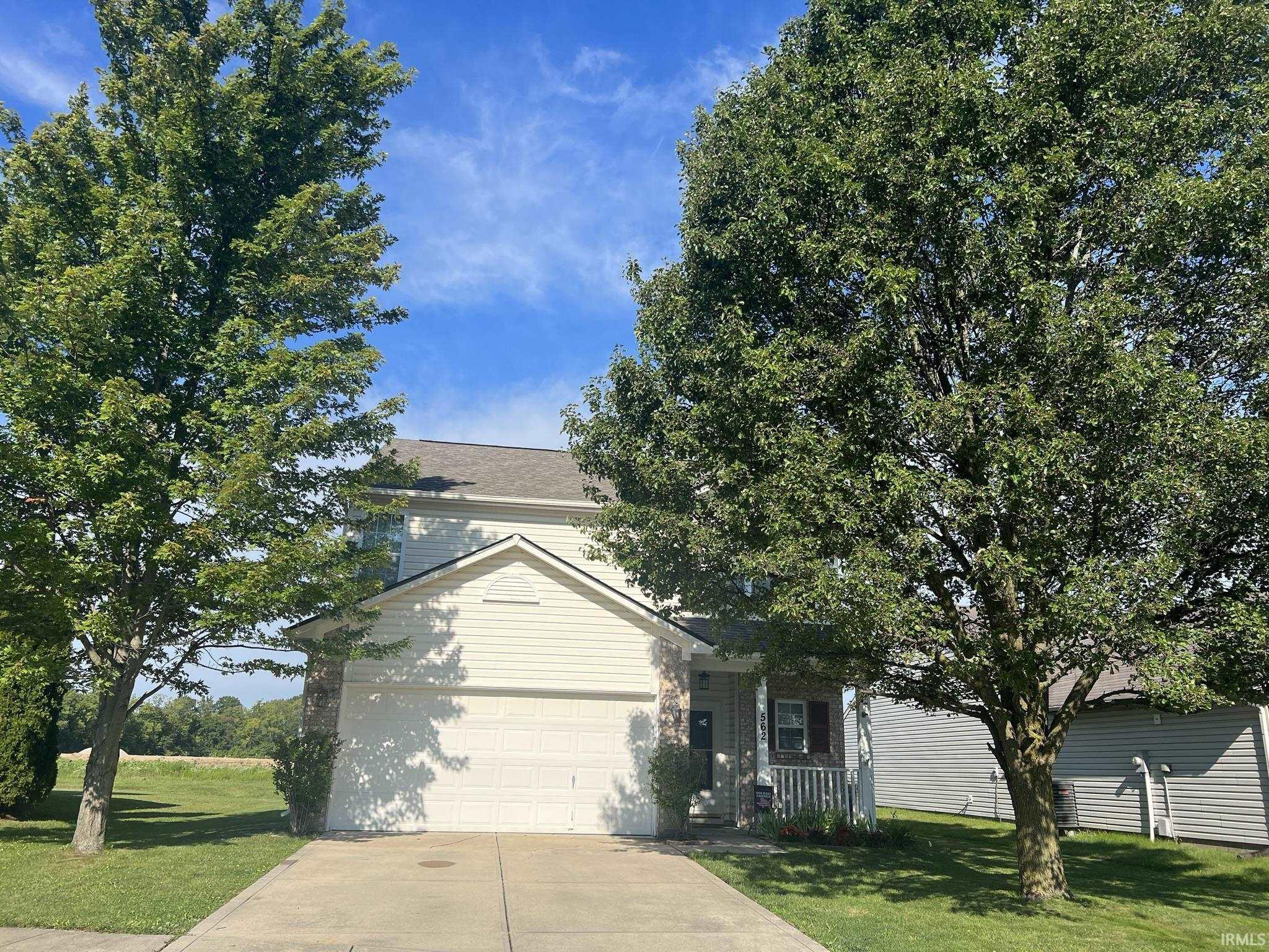 562 Springtree Lane Avon, IN 46123 - Photo 1 of 15