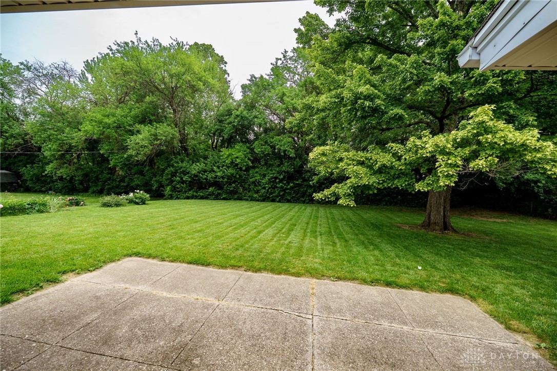 4424 Appleton Place Kettering, OH 45440 - Photo 28 of 32