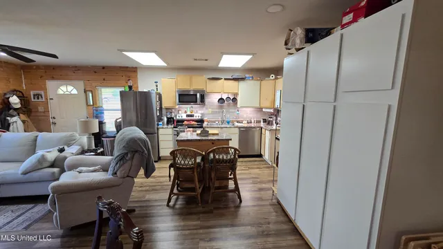 $225,000 | 22386 Highway 32, Oakland, MS 38948