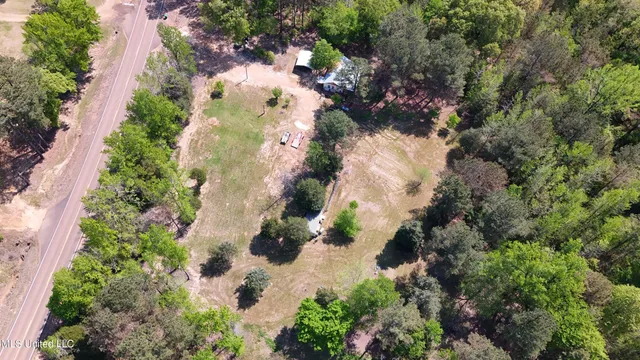 $225,000 | 22386 Highway 32, Oakland, MS 38948
