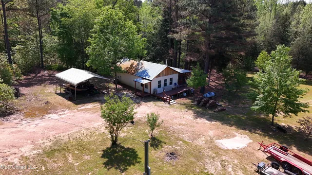 $225,000 | 22386 Highway 32, Oakland, MS 38948