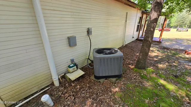 $225,000 | 22386 Highway 32, Oakland, MS 38948