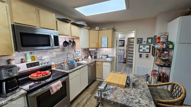 $225,000 | 22386 Highway 32, Oakland, MS 38948