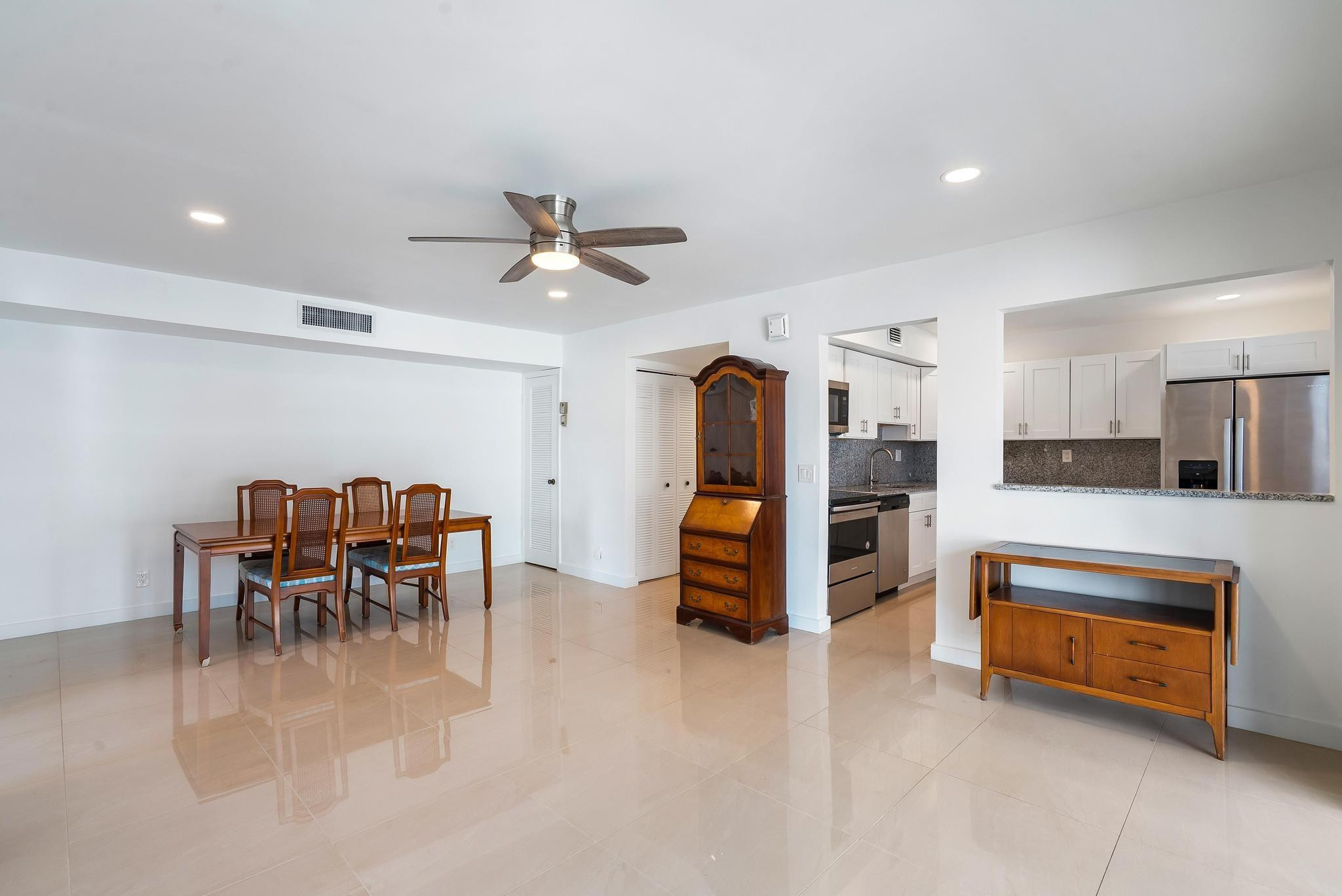 514 Piedmont K, Unit K Delray Beach, FL 33484 - Photo 20 of 25 Photo 20