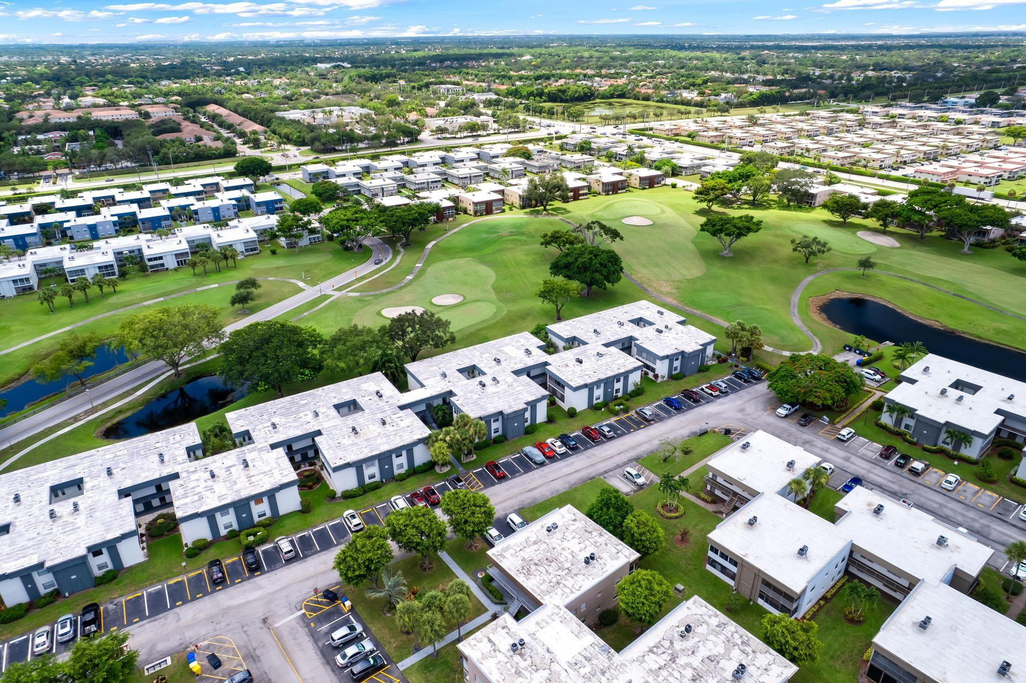 514 Piedmont K, Unit K Delray Beach, FL 33484 - Photo 7 of 25 Photo 7