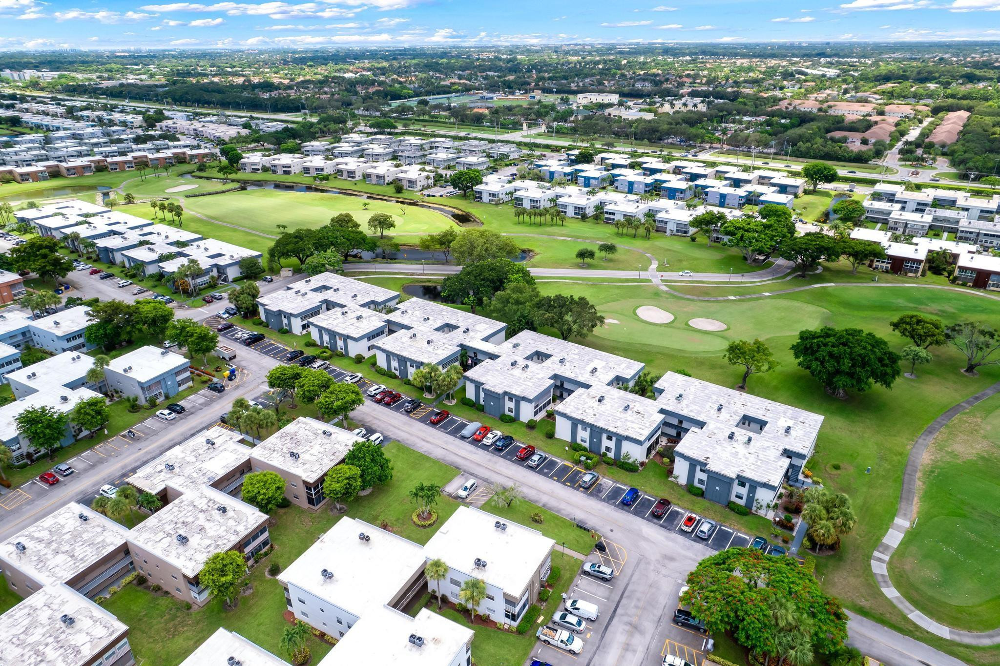 514 Piedmont K, Unit K Delray Beach, FL 33484 - Photo 8 of 25 Photo 8