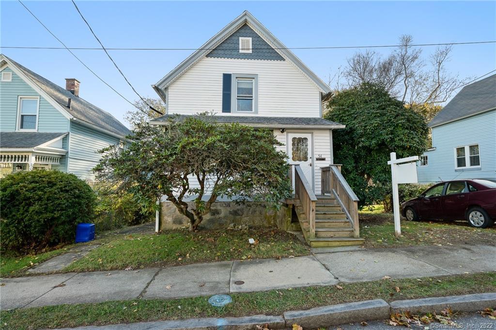 54 Maple Avenue New London, CT 06320 - Photo 1 of 1