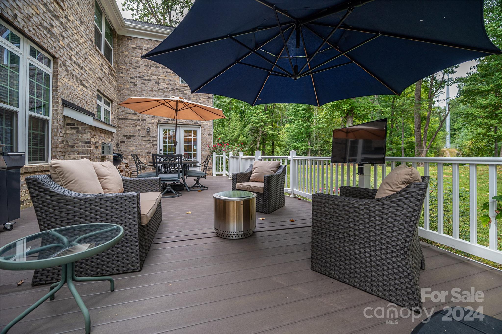 4050 Halyard Drive Denver, NC 28037 - Photo 42 of 48 a view of outdoor space with seating