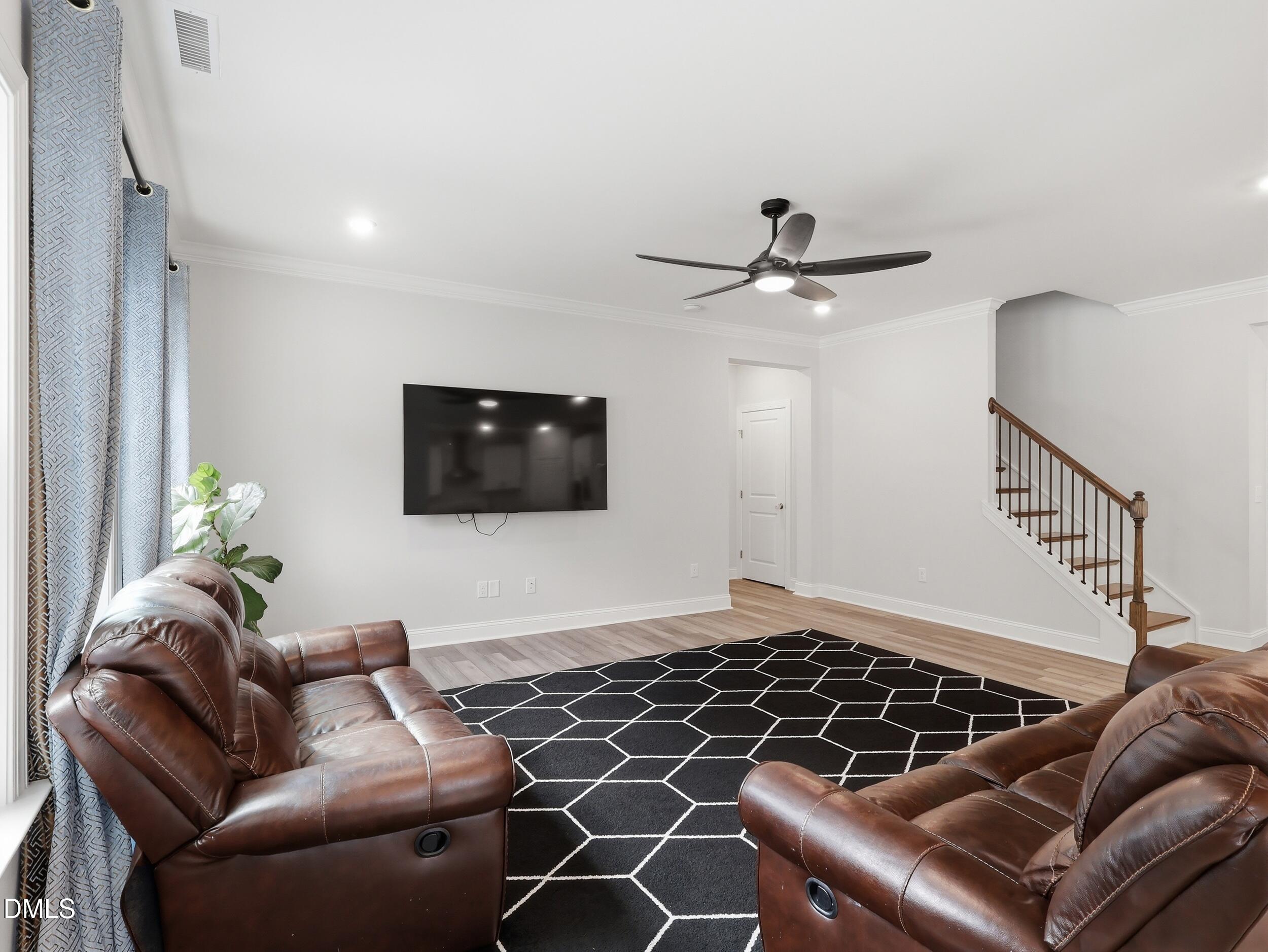 116 Archbrook Bend Raleigh, NC 27610 - Photo 10 of 38 10_img_6246