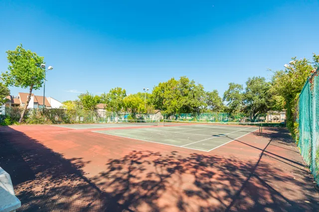 $99,800 | 10053 Westpark Drive, Unit 308, Houston, TX 77042