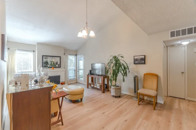 $99,800 | 10053 Westpark Drive, Unit 308, Houston, TX 77042