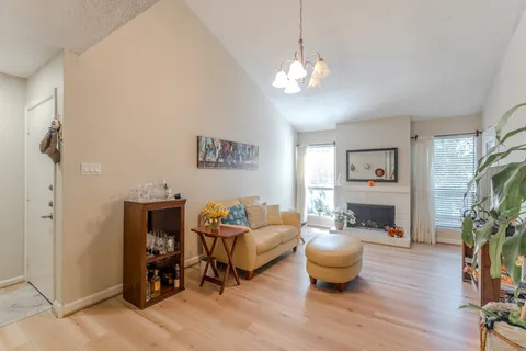 $99,800 | 10053 Westpark Drive, Unit 308, Houston, TX 77042