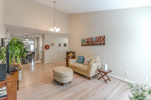 $99,800 | 10053 Westpark Drive, Unit 308, Houston, TX 77042