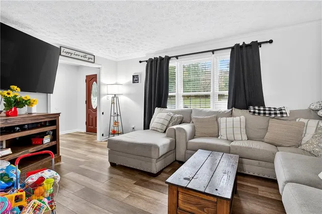 $264,900 | 1145 Old Rockmart Road Southeast, Silver Creek, GA 30173