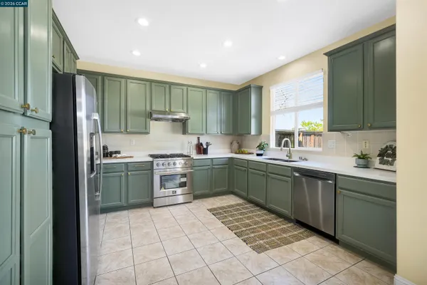 $998,000 | 1012 Salt Spray Terrace, Hercules, CA 94547