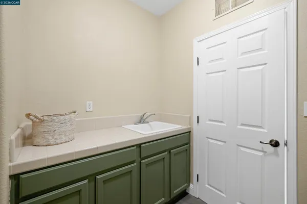 $998,000 | 1012 Salt Spray Terrace, Hercules, CA 94547